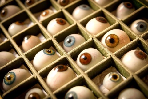 Artificial glass eyes in a box