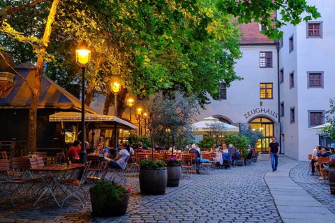 Beer garden Zeughaus Stuben
