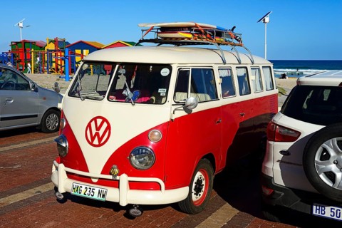 VW Bus in Muizenberg