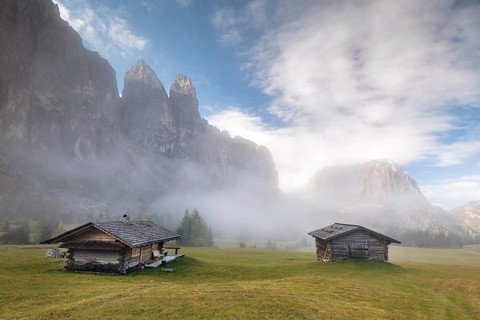 Hut at Grodner Joch
