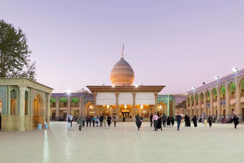 Aramgah-e Shah-e Cheragh complex