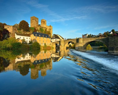 Castle and town Runkel with medieval stone bridge