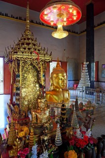 Buddha statues in the temple Wat Phra Thong