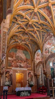 Decorated ceiling paintings with angels in Tabernacle Chapel