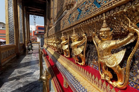 Garuda with Nagas