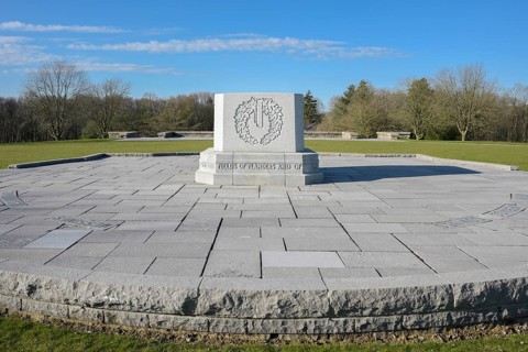 Memorial stone