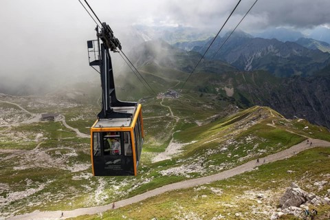 Cable car
