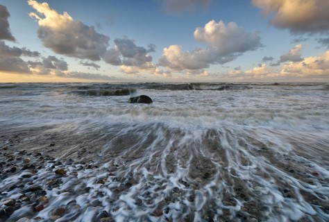 Surf at the Baltic Sea coast near Bakenberg