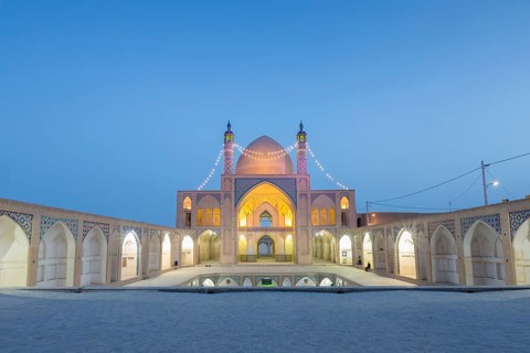 Mosque Masjed-e Agha Bozorg at dusk