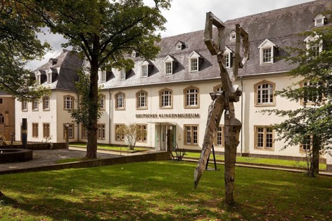 Sculpture Der Schritt