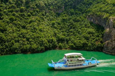 Car ferry to Koman Reservoir