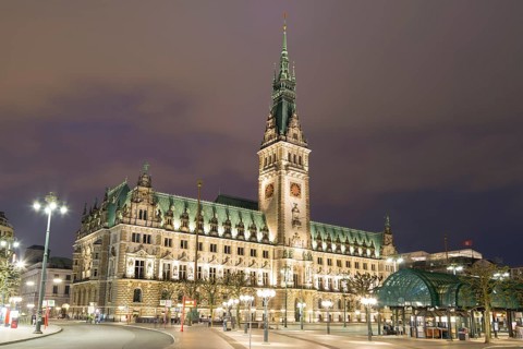 Hamburg City Hall in the evening