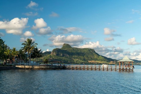 Pointe des Regates with Lion Mountain