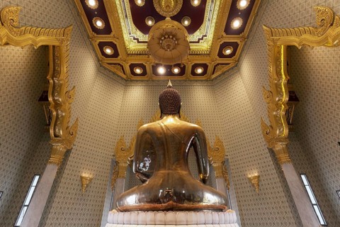 World's largest solid gold Buddha statue