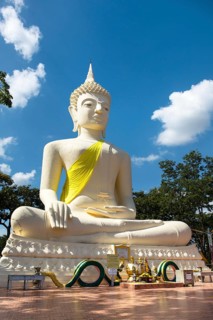 Phutthasathan Phu Sing Buddha Statue
