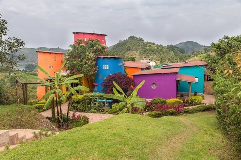 Colorful cottages of Chameleon Hill Lodge