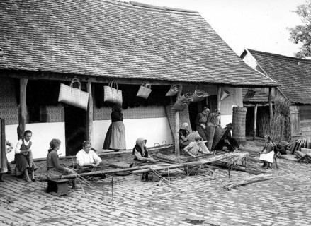 Women weave bags c. 1930