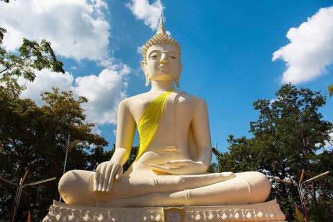 Phutthasathan Phu Sing Buddha Statue
