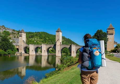 Cahors.Pilgrim on Pont Valentre