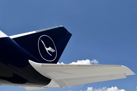 Tail unit