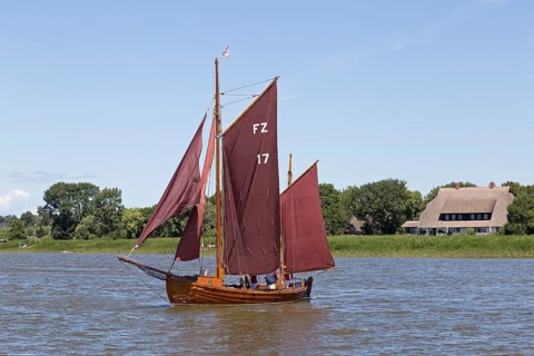 Zeesboot on Saaler Bodden