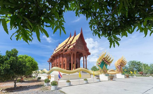 Teak wood temple Wat Ao Noi