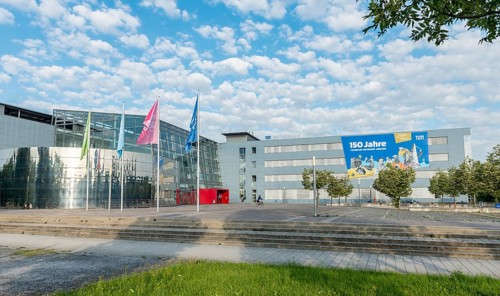 Faculty of Mathematics and Computer Science at the Research Campus