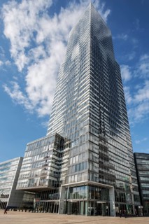 Office tower KolnTurm im Mediapark