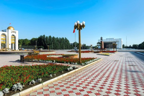 Ala-Too square and the State Historical Museum formerly Lenin Museum
