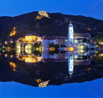 View over the Danube to Durnstein with collegiate church and castle ruin