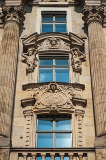 Caryatids at the window of Palais Lenbach