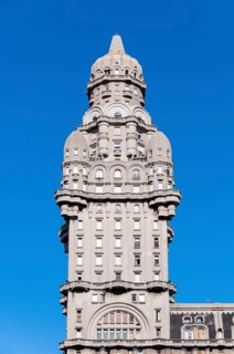 Palacio Salvo in Art Deco style