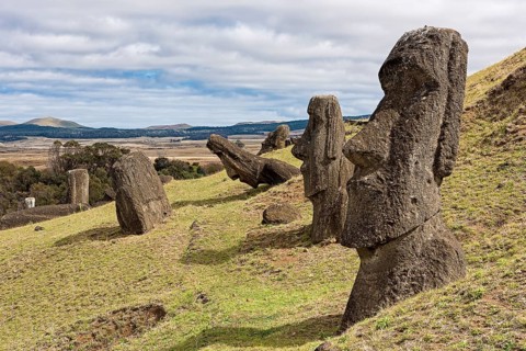 Moais in Rano Raraku