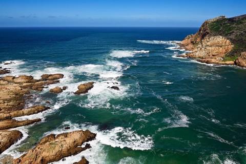 View of the mouth of the Indian Ocean at the Knysna Heads