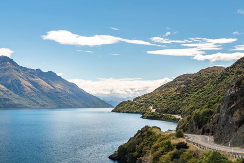 Curvy road to Queenstown on Lake Wakatipu