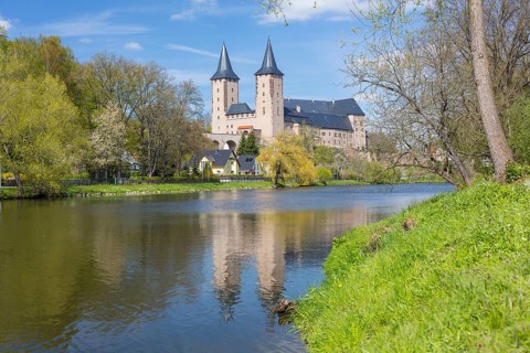 Castle Rochlitz on the river Zwickauer Mulde