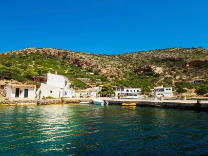 Port of Cabrera