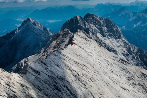 Red bivouac box at the Jubilaumsgrat in the Wetterstein Mountains
