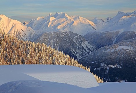 Winter landscape with view of the Rhone Valley and Gross Schinhorn 2939m