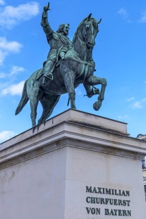 Equestrian statue of Maximilian I