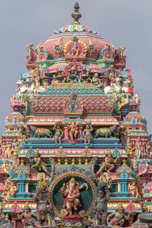 Hindu figures on Arulmigu Kapaleeswarar Temple