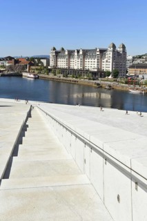 Forecourt and staircase of the new white marble opera house