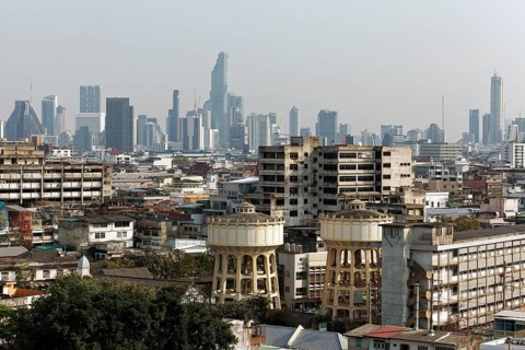 District of Pom Prap Sattru Phai and Skyline Siam Square