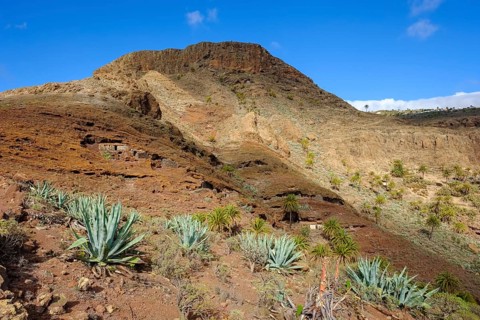 Ancient cave dwelling on Calvario Mountain