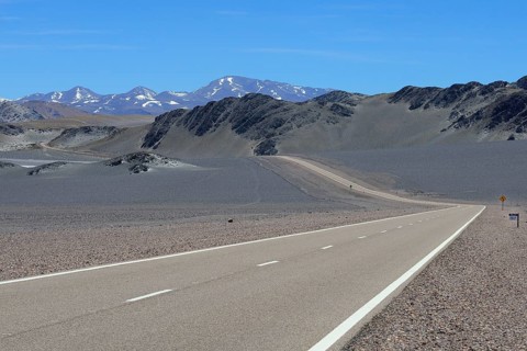 Paso de San Francisco pass road through volcanic landscape