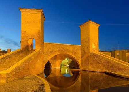 Trepponti Bridge in the evening