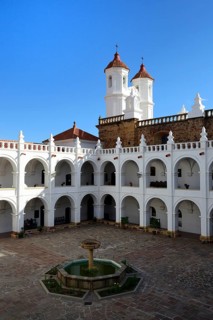 Courtyard with fountain