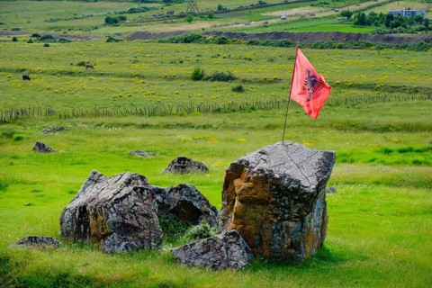Skanderbeg Boulder
