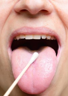 Tongue swab
