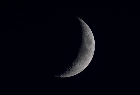 Increasing moon